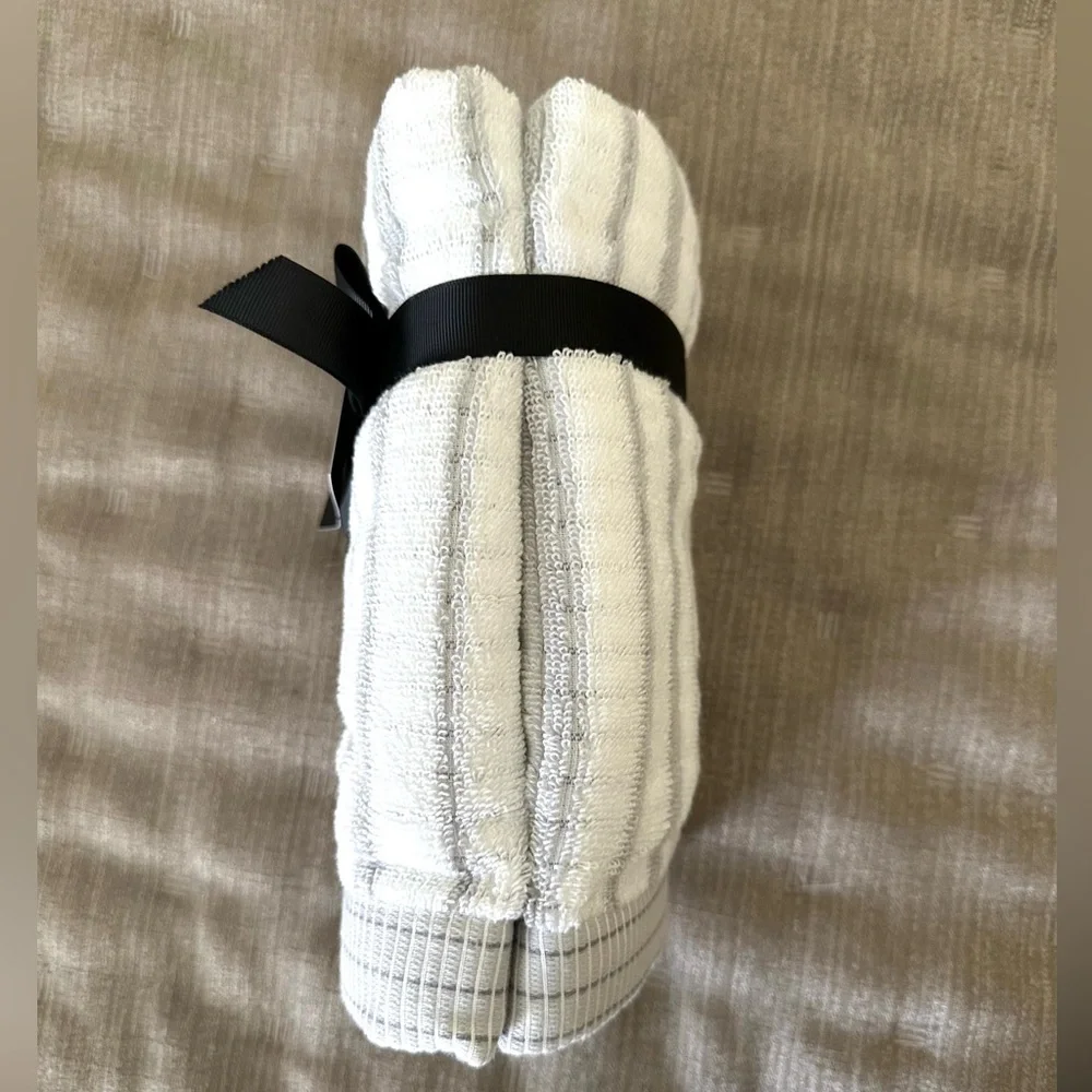 DKNY Hand Towels Set of 2 Cotton Gray & White Stripes NEW